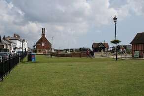 Shops, Restaurants, Pubs