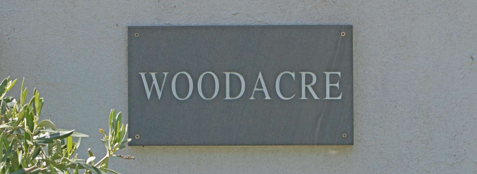 Home Woodacre Bed And Breakfast In Arundel Slider 0
