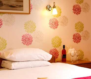 Standard King En-suite Room (inc. Breakfast)