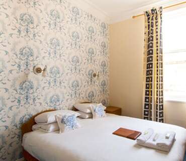 Standard King En-suite Room (inc. Breakfast)