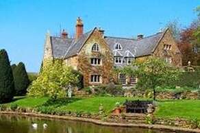 Cotton Manor & Gardens