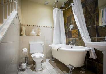 Premium Double En-suite Room (inc. Breakfast)