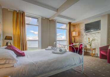 Superking En Suite Room (inc breakfast)