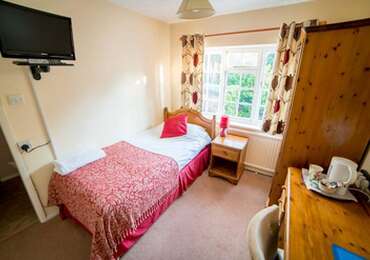 Single En-suite Room