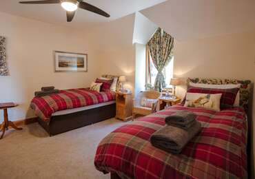Twin Room with en-suite (Incl breakfast)
