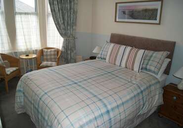 Room 1 - Family En-suite Room (inc. Breakfast)