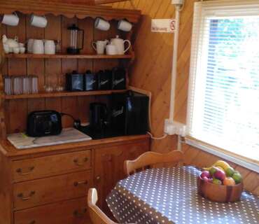 Cosy Woodland Chalet - Self Catering All Year