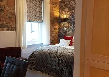 Premium Kingsize Double En-suite Room (inc. Breakfast)