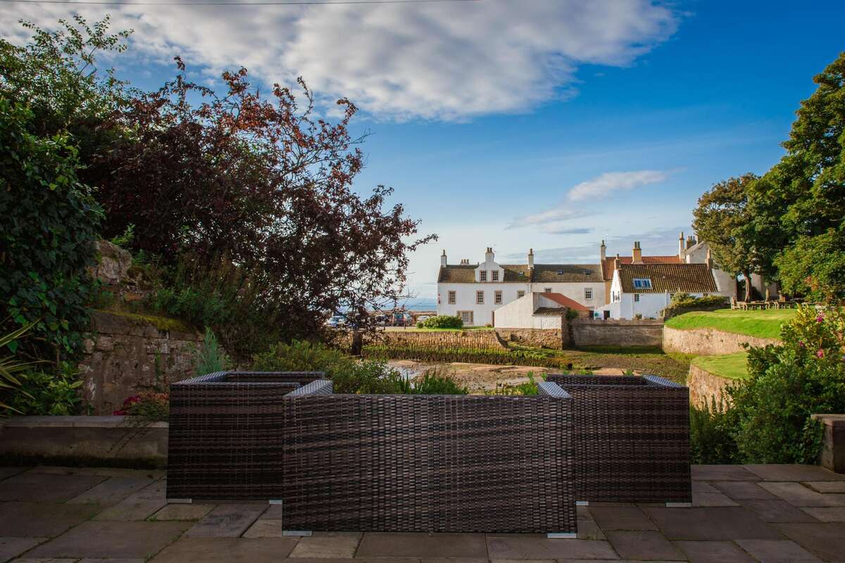 Our Gallery - The Bank, Hotel in Anstruther