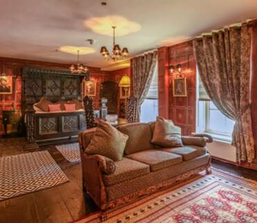 The Red Room(double en-suite)