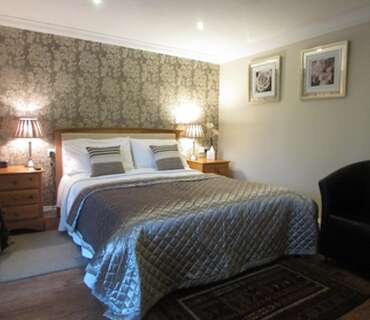 King Double En-suite for two adults
