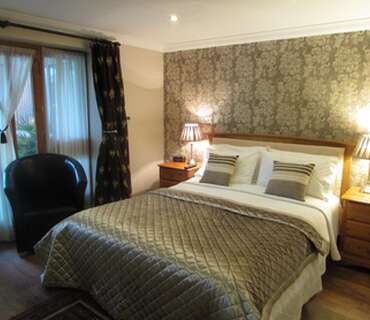 King Double En-suite for two adults