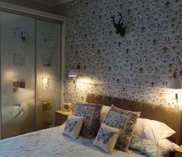 Double En-suite Room including Breakfast
