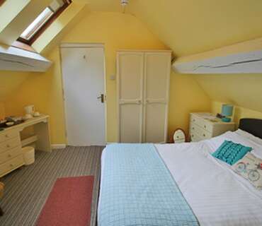 William Reynolds Double En-suite Room (inc. Breakfast)