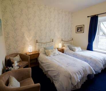 Twin Beds, En-Suite, 1st floor (Room 5)