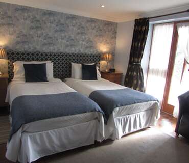 Luxury Twin En-suite for two adults