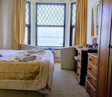 2nd Floor Sea View Premium Double En-suite (inc. Breakfast)