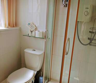 Super Single 3rd Floor(en-suite) Inc. Breakfast