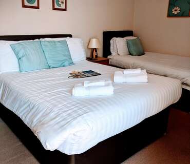 2nd floor Premium Double En-suite Room (inc. Breakfast)