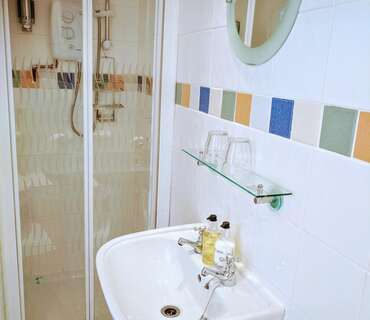 2nd floor Premium Double En-suite Room (inc. Breakfast)