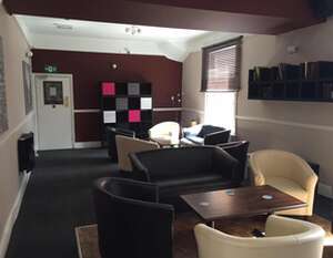 The Pines Guest Accommodation, Chippenham - photo 1