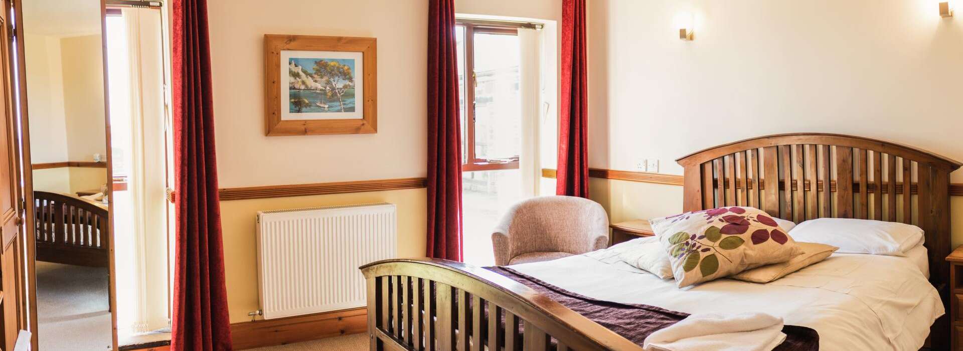 Home - Fernhill B And B, Bed And Breakfast In Rochdale